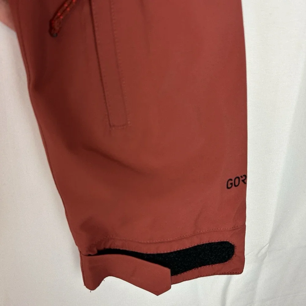 Armada Vector Series Gore-Tex Snow Jacket‎ Size Medium Recco Technology Red